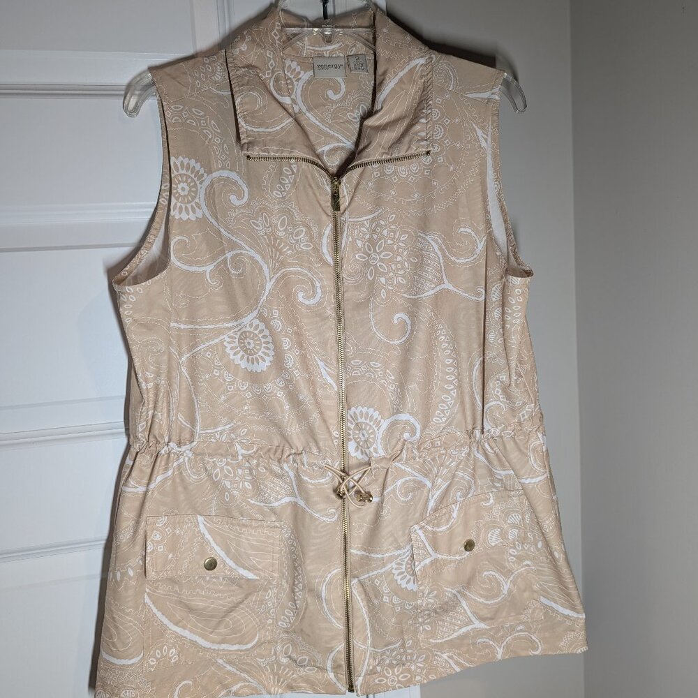 Sleeveless Lightweight jacket